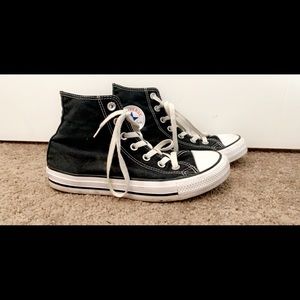 Black converse